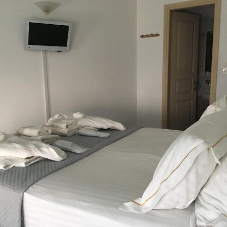 Kifines Suites Folégandros Екстериор снимка