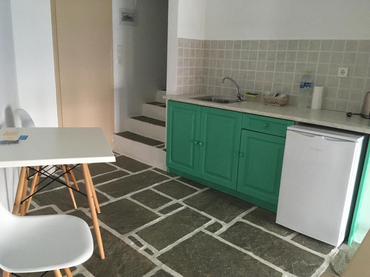 Kifines Suites Folégandros Екстериор снимка