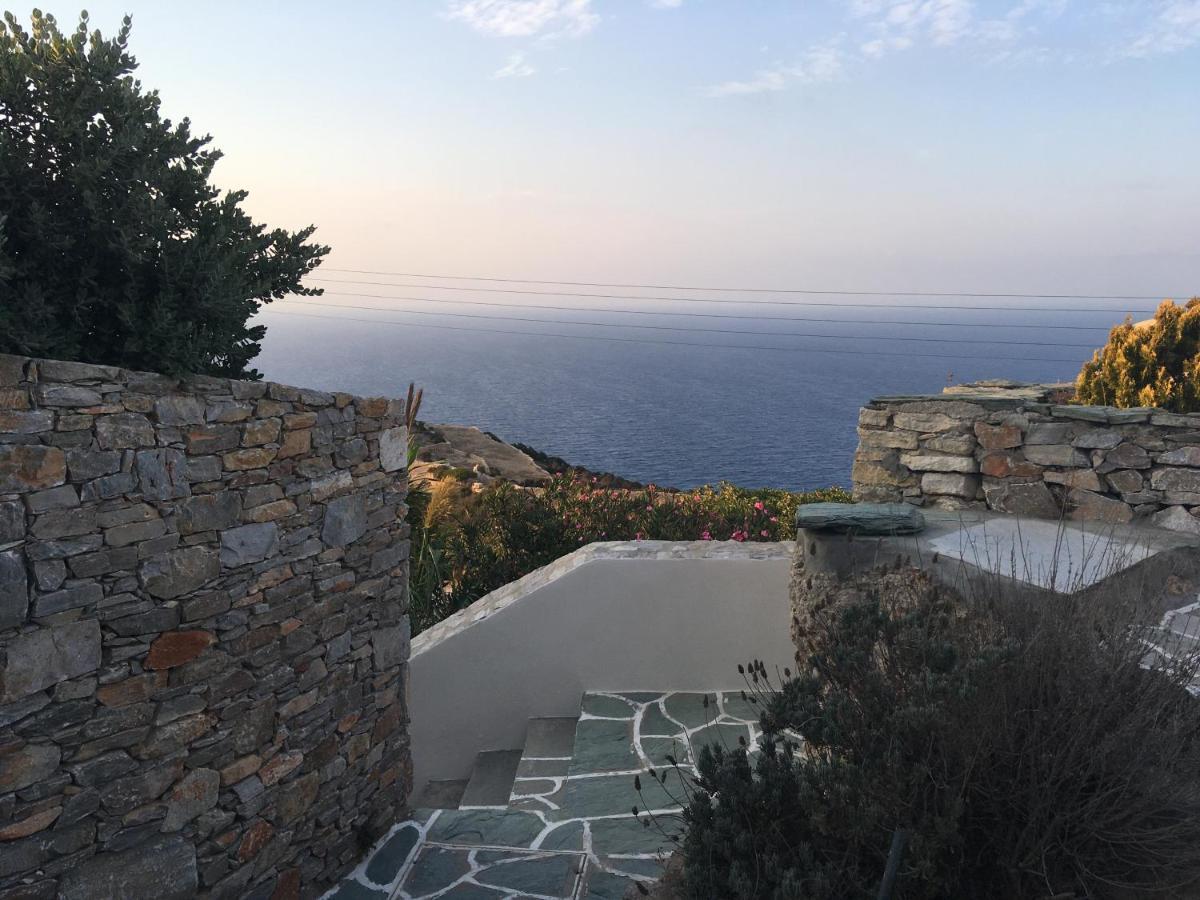 Kifines Suites Folégandros Екстериор снимка