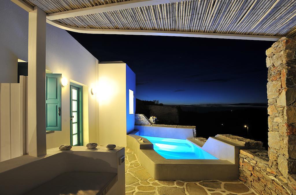 Kifines Suites Folégandros Стая снимка